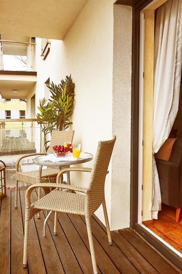 Apartament Gold Bielsko-Biala Bagian luar foto