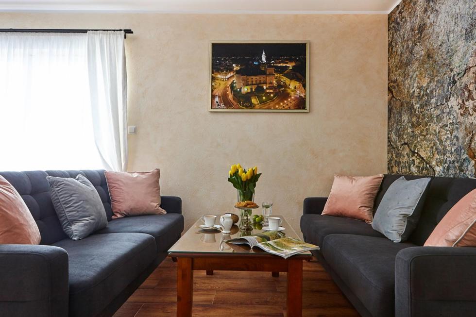 Apartament Gold Bielsko-Biala Bagian luar foto